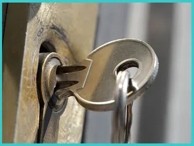 Advanced Locksmith Service Sterling Heights, MI 586-335-2316 - 2-lock-and-key